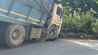 Makwanpur Gadhi Bata Farkida YO K Vayo Batoma😭 Hetauda [upl. by York]