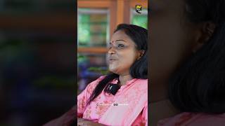 ഇപ്പോഴും ഇങ്ങനെയൊക്കെ 😪 youtubeshorts shortsfeed singer [upl. by Edny319]