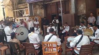 MUMBAI POLICE ROCKS WITH THEIR AMAZING BAND SONG [upl. by Aerdnna582]