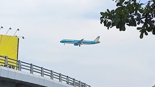 Vietnam Airlines  Airbus A321211 VNA363 and VNA354 operated by Pacific Airlines landing at SGN [upl. by Quintie]