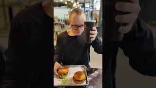 Michael Linnet pepsimax theburgerconcept burger 🤩😃😎 [upl. by Ehud680]