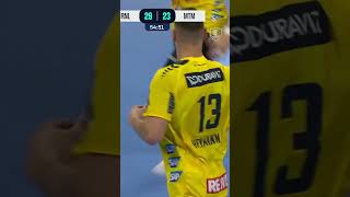 𝐃𝐚 𝐬𝐜𝐡𝐥ä𝐠𝐭𝐬 𝟏𝟑 💥🔨 rnl rnloewen handball heymann [upl. by Harraf]