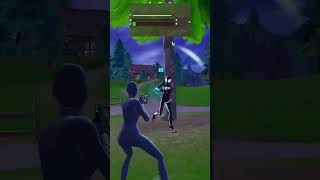 How does one loose a fight like thisfortnitefortniteclipsfunnygaming [upl. by Esiralc]