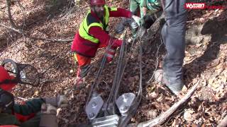 Seilkran Schulungsfilm Teil 9 Tragseil spannen und Laufwagen einhängen [upl. by Karoline]