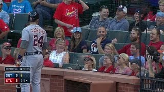 DETSTL Miggy interacts with fans behind the screen [upl. by Nonek]