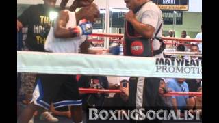 FLOYD MAYWEATHER TRAINING TBE VS PACMAN [upl. by Oilerua]