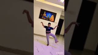 മനസ്സിൽ മിധുനമഴ🥰❤️ dance youtube youtubeshorts viralshorts [upl. by Nothsa]