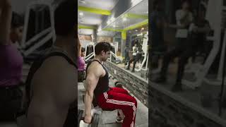 Do seated hammer curl for better contraction and size trending motivation shorts [upl. by Dix]