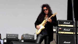 Yngwie J Malmsteen Guitar setup soundcheck Ultimate Guitar Exhibition Bologna maggio 15052010 [upl. by Acinimod]