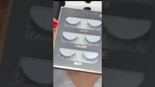 How to apply fake eyelashes eyelashesextensions eyelashestutorial trendingshorts [upl. by Eniarrol]