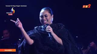 HAKIKAT CINTA  Dayang Nurfaizah  Konsert Di Raja Negeri Sembilan [upl. by Buchanan]