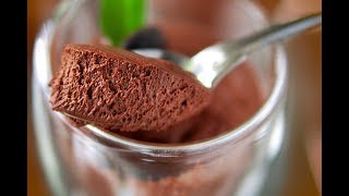 Recette mousse au chocolat facile rapide et inratable  Les recettes de Camille [upl. by Layap963]