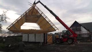 Manitou MRT2540 Lifting on full roof [upl. by Aneertak]