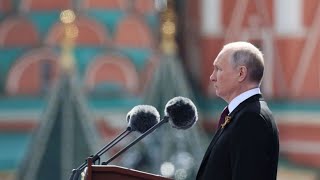 Putin wirft Westen „echten Krieg“ gegen Russland vor [upl. by Nnaitsirhc]