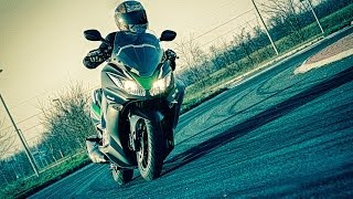 Kawasaki J300 test [upl. by Shalom]