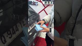 Une astuce vitre incroyable cars automobile cleantok detailing carsofyoutube tutodetailing [upl. by Hcone281]