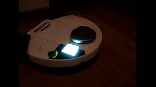 Vorwerk VR100 Saugroboter [upl. by Thant]