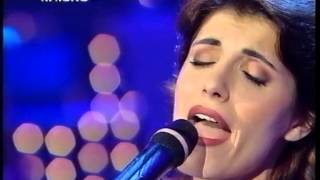 Giorgia  strano il mio destino live serata finale sanremo 96 [upl. by Colet32]