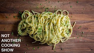 how to make SPAGHETTI AGLIO E OLIO like an ITALIAN [upl. by Baram]