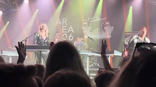 Metric “Gimme Sympathy” live  Area 506 Saint John NB 06082023 [upl. by Etaner]