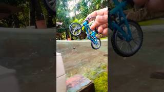 😠 BMX Finger bike jump trials 🙆‍♂️ imaginations 176 😰 shorts appuzrocky fingerbmx ytshorts [upl. by Skyla]