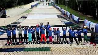 Bearsden Ski Club  Dont Stop Me Now [upl. by Nimzay201]