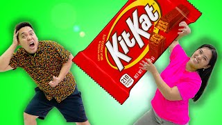 HOW TO MAKE DIY GIANT KITKAT CHOCOLATE  CRAZY WAY TO MAKE THE WORLD’S BIGGEST CANDY BY SWEEDEE PLUS [upl. by Anida]