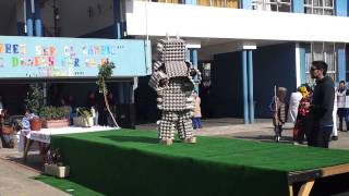 Desfile Trajes con Material Reciclado Escuela Grecia de Valparaíso [upl. by Keon]