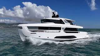 Ferretti Yachts INFYNITO 90 [upl. by Kus]