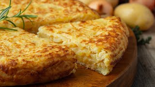 Tortilla espagnole  La vraie recette  Omelette de pommes de terre traditionnelle en Espagne [upl. by Trutko208]