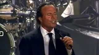 Julio Iglesias  Se Mi Lasci Non Vale Live in Italy 2001 [upl. by Htennaj679]