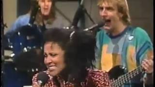 Darlene Love on Letterman December 16 1986 [upl. by Irene]