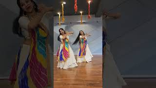 badhaihobadhai shadidance weddingdance wedding ritulivelovedance [upl. by Jodoin736]