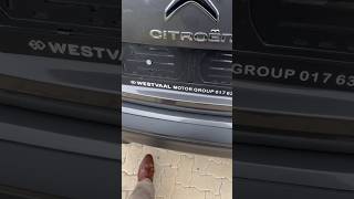 There are THREE ways to openclose the boot on your Citroen C5 Aircross [upl. by Halpern]