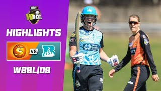 Perth Scorchers v Brisbane Heat  WBBL09 [upl. by Nnyleitak128]