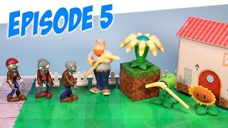 Plants vs Zombies Toy Play Episode 5 Bloomerangs Boomerang [upl. by Ahsiema]