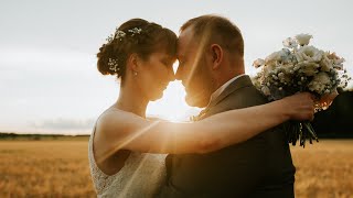 How to build your WEDDING PORTFOLIO amp GET CLIENTS [upl. by Nannahs]