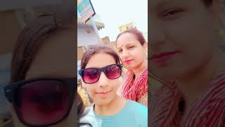 Sari duniya se mujhe😏😊🥰♥️🧡indianvlog youtube subcribemychanne [upl. by Haissi]