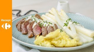 Asperges met steak en roomsausje en aardappelen in de schil [upl. by Abagael]