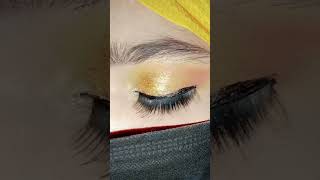 Yellow eye makeup 💛shortvideo makeupvideo eyemakeup yellowdays [upl. by Kurtz469]