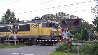 Bahnübergang Gildehaus Bad Bentheim  German Railroad crossing  Duitse Spoorwegovergang [upl. by Stillmann994]