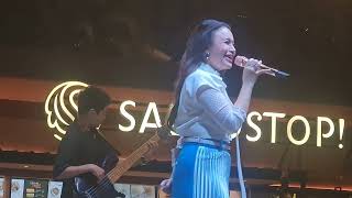 Rossa  Lupakan Cinta  Live at La Piazza mall Kelapa Gading 3112024 [upl. by Horne562]