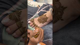 Simple feet mehndi signature design kpmehandiart henna mehndidesignhennaart mehandi [upl. by Schram748]