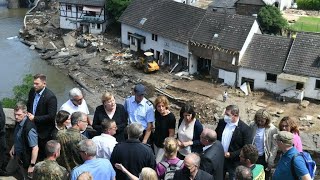 Inondations en Europe  au moins 183 morts Angela Merkel va se rendre au chevet des victimes [upl. by Nnairol]