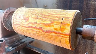 Skill Woodturning  Explore the beautiful wood grain inside this log [upl. by Glogau717]