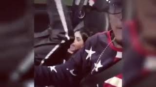 Mc Mirella e Dynho Mirella caiu no carro video engraçado [upl. by Ennayhc86]