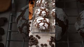 Chocolate crinkle cookies [upl. by Durwin]