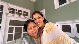 Bhut din baad sasural aayi aur sasu maa se mila mujhe kiss 💋  v vlog  Varsha Thapa [upl. by Aneladdam]