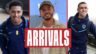 quotWelcome to The World Cupquot 🤩 Three Lions Arrive at SGP Ahead of 2022 FIFA World Cup  England [upl. by Vinny]