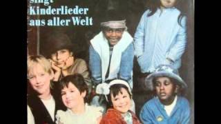 Gerhard Schöne  Kinderlieder aus aller Welt  09  Der Popel [upl. by Yatnohs27]